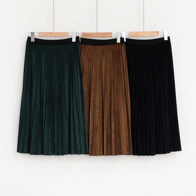 Suede pleated long skirt black green camel pleated