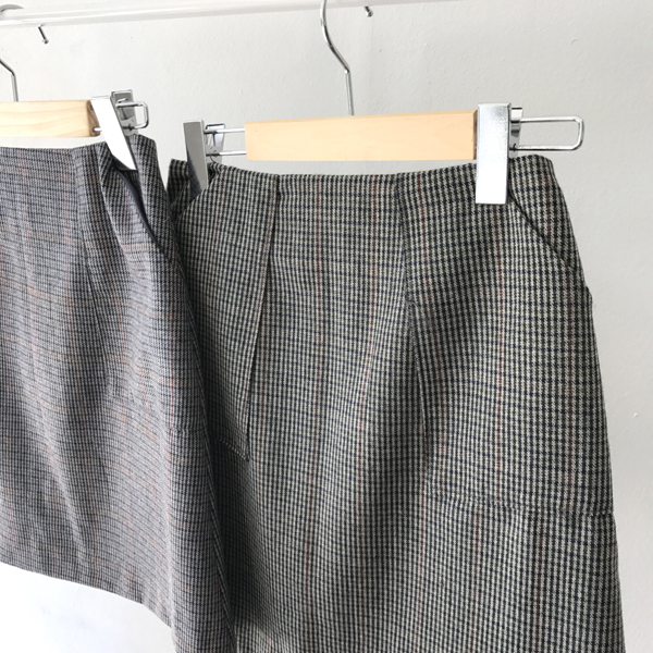 grow wool check pockets mini skirt cute and sporty
