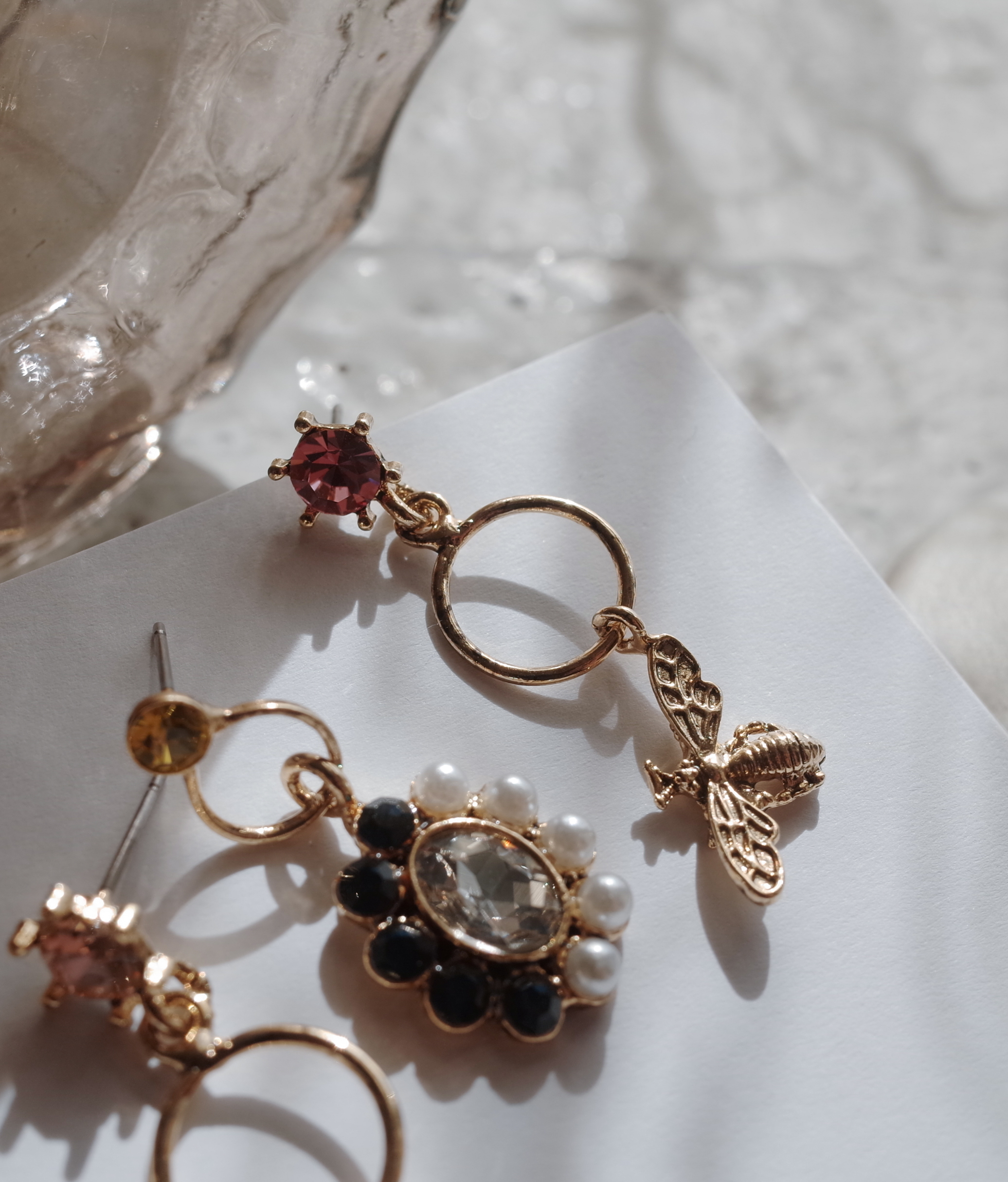 BEE bee flower petite drop earrings handmade styli