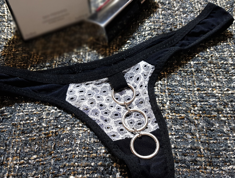 Women Underwear Change Ring Ornament T-Shirt SPT-0