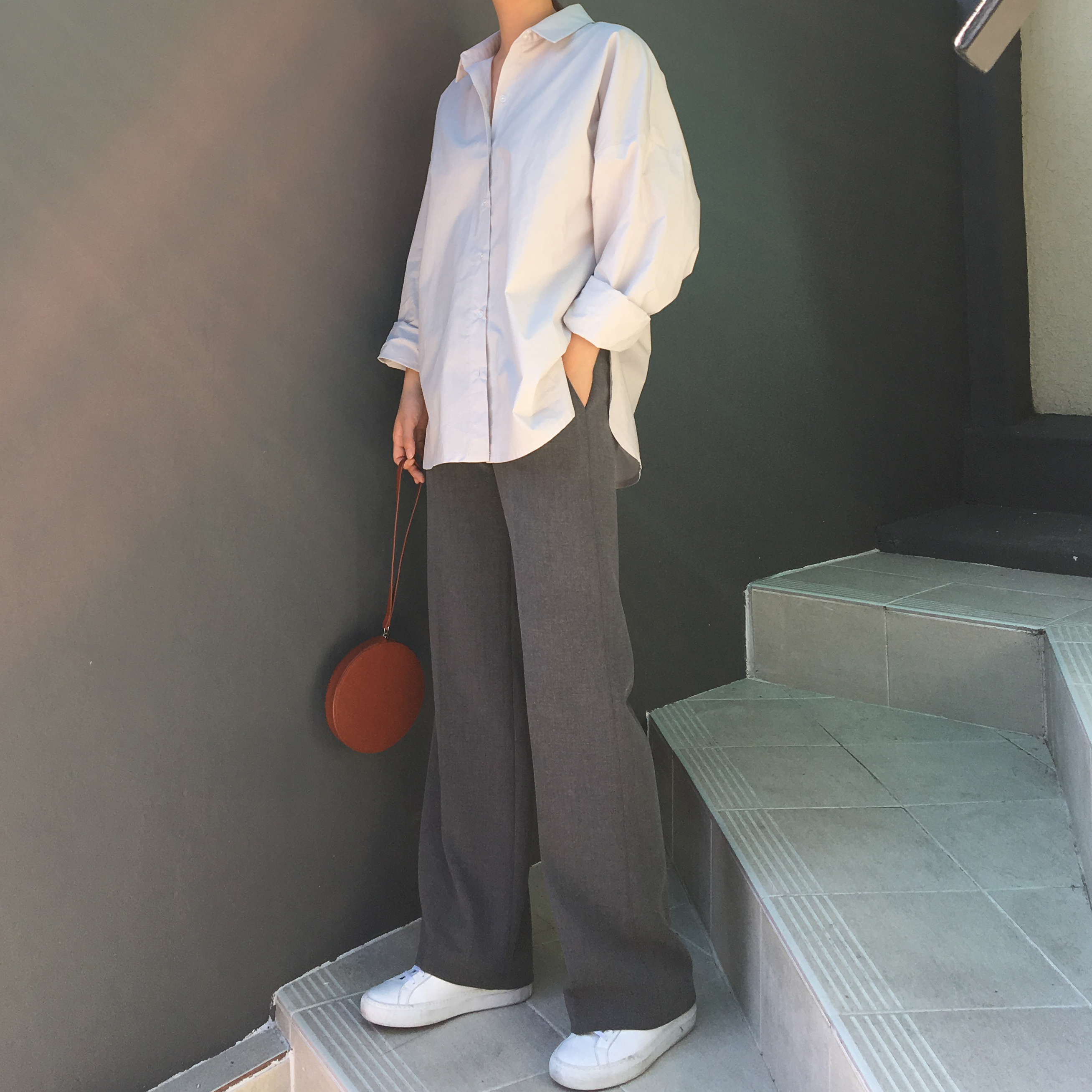 Round-top shirt Basic loose-fitting khaki gray O B