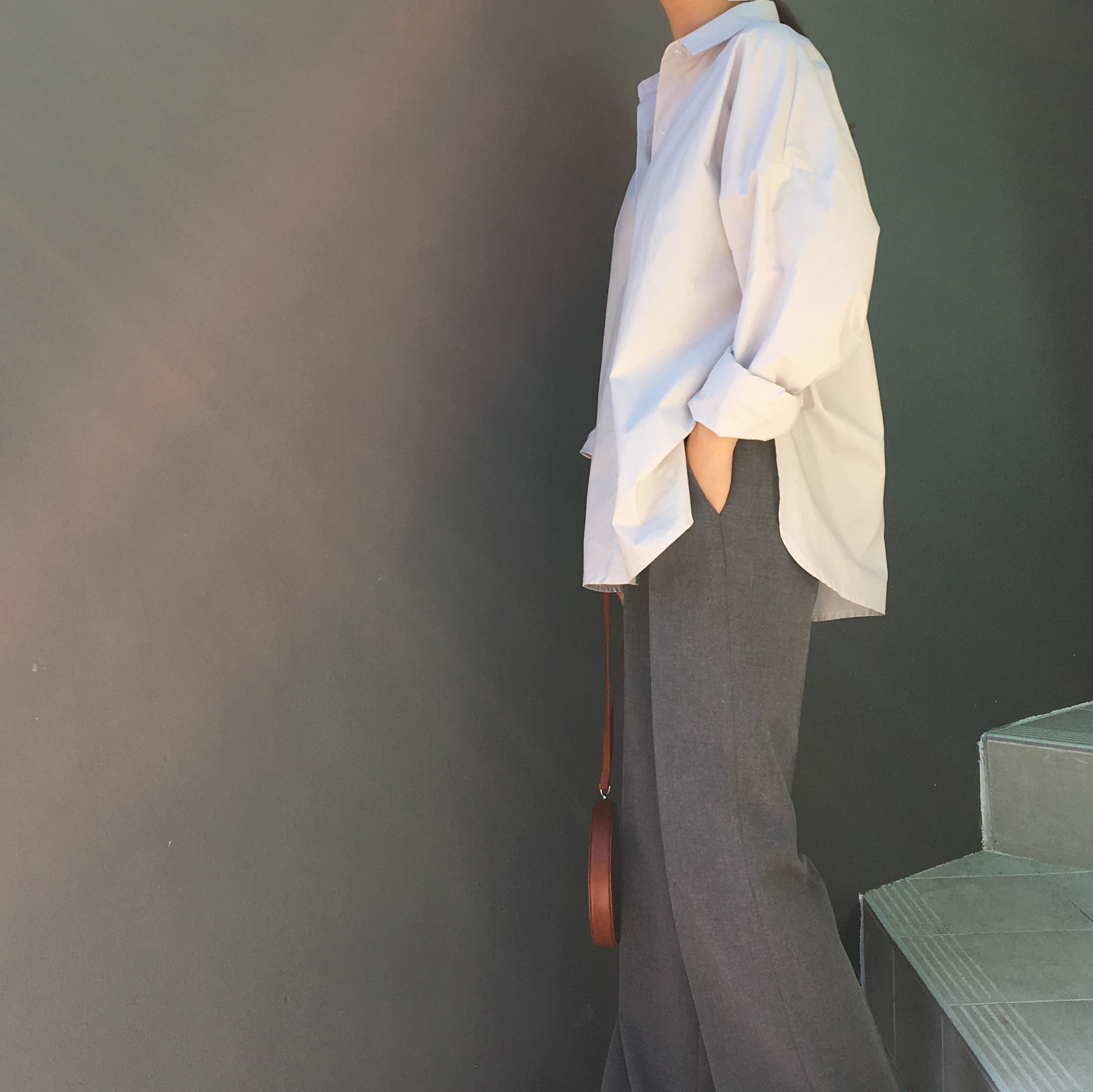 Round-top shirt Basic loose-fitting khaki gray O B