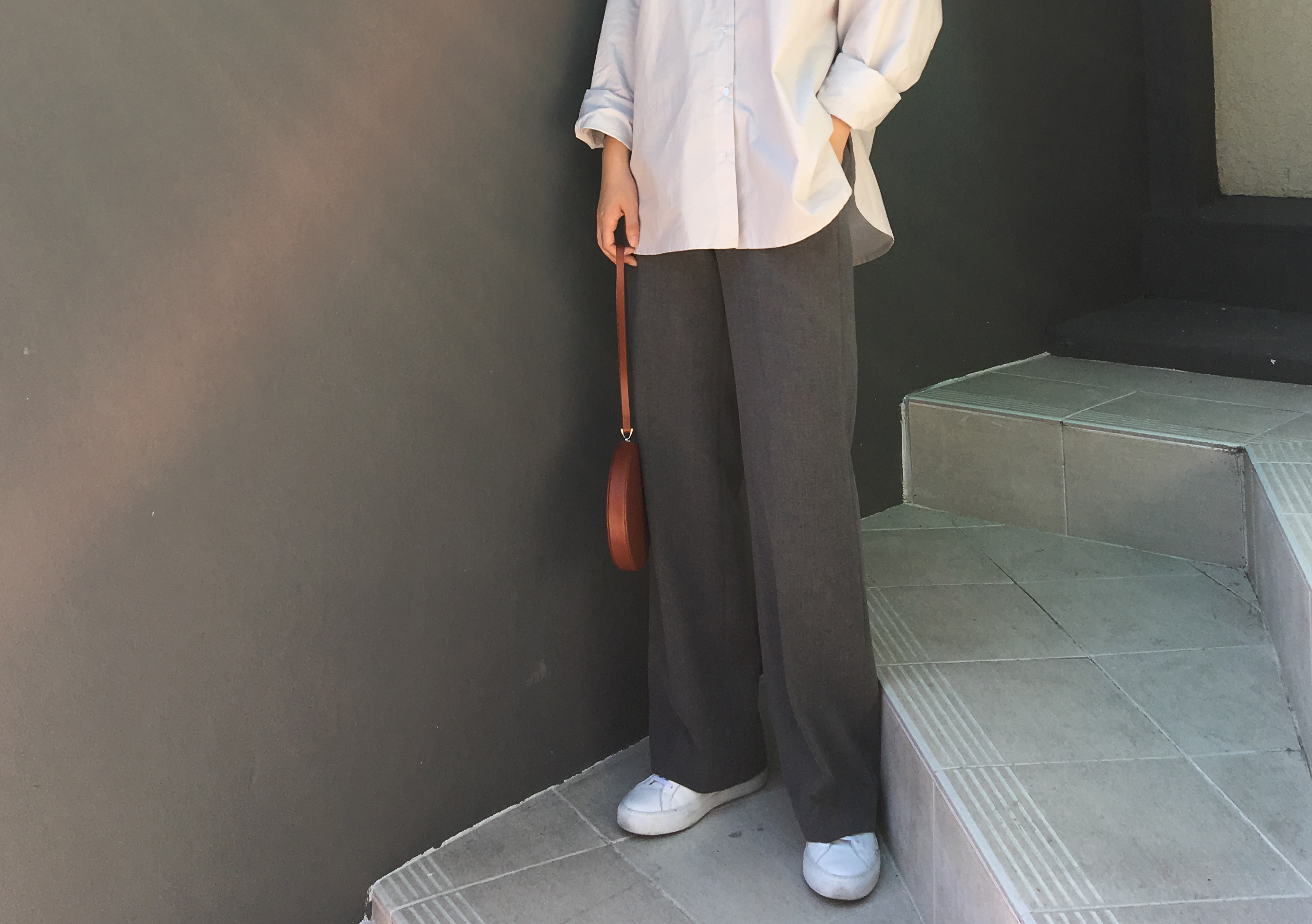 Round-top shirt Basic loose-fitting khaki gray O B