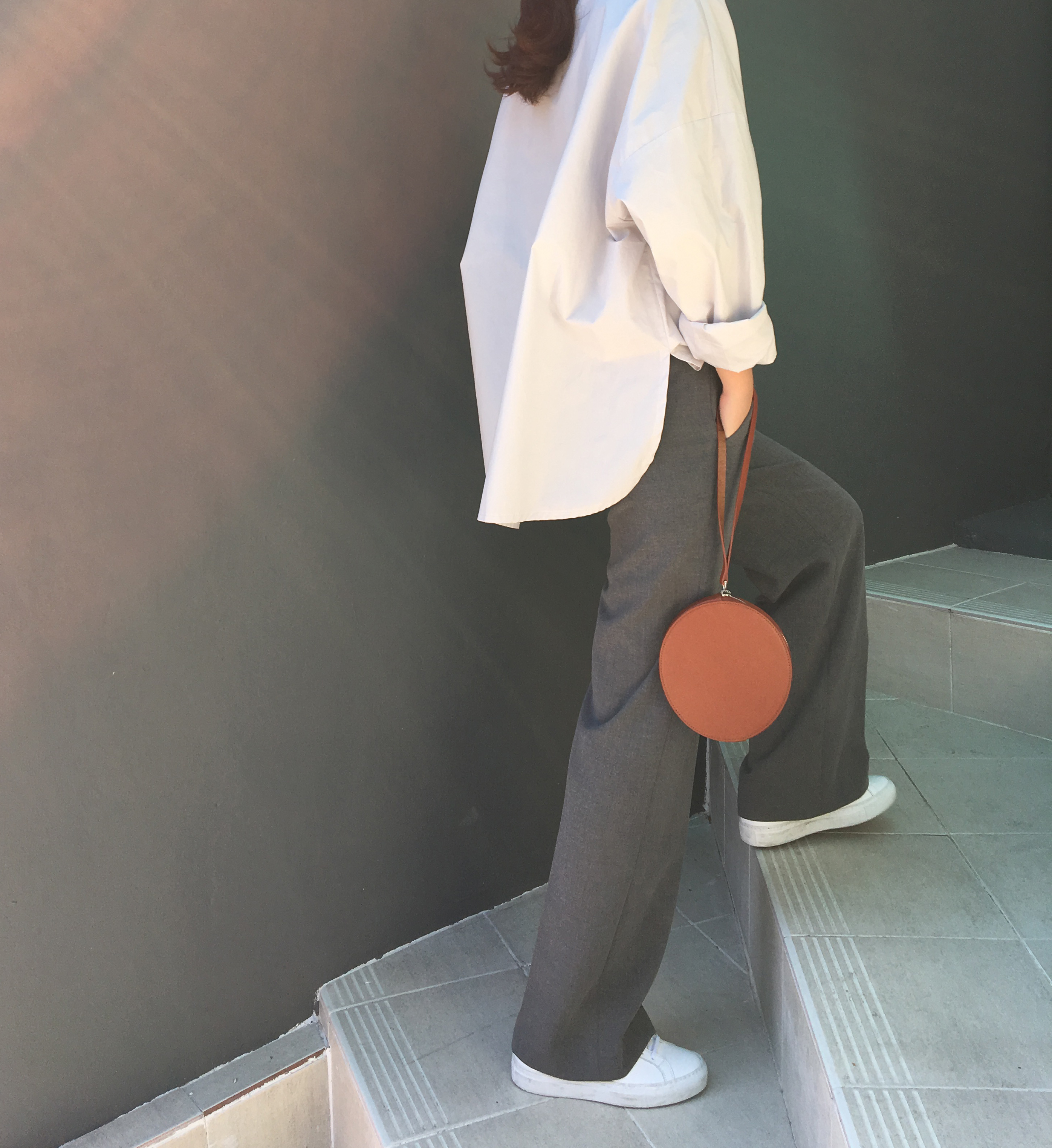 Round-top shirt Basic loose-fitting khaki gray O B