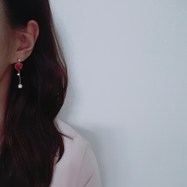 Heart pearl drop earrings Cute cute cute little ch