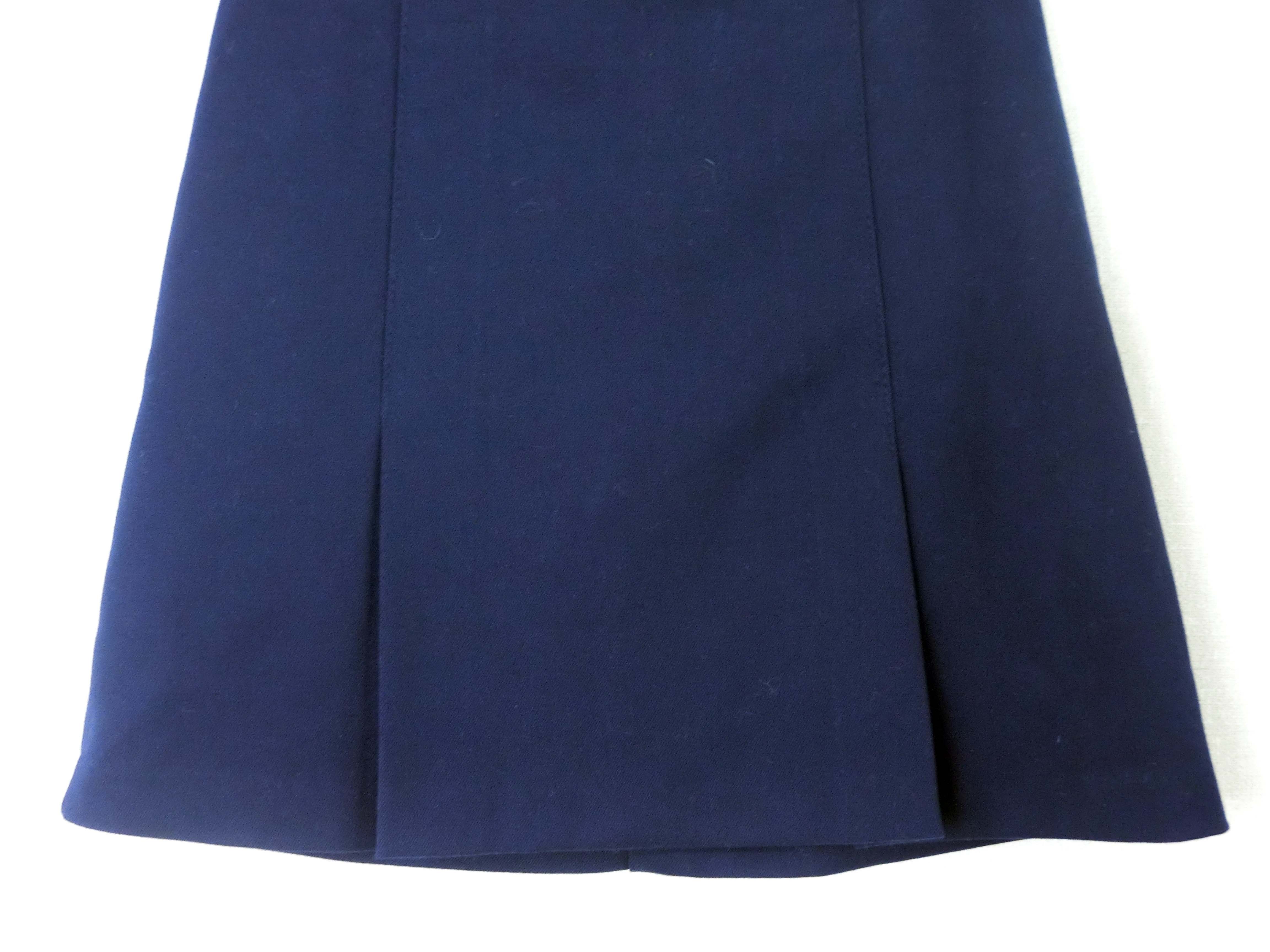 Simple wrinkle a line mini skirt Color Brown navy 