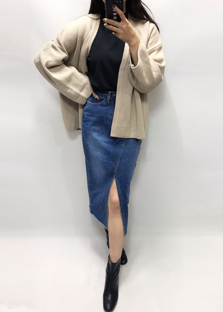 Denim skirt front denim long skirt sneakers h line