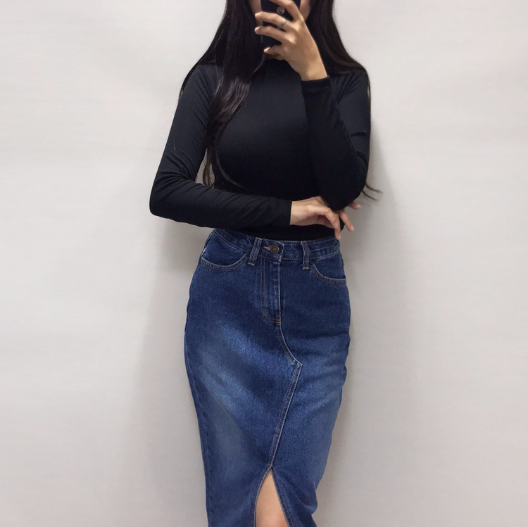Denim skirt front denim long skirt sneakers h line