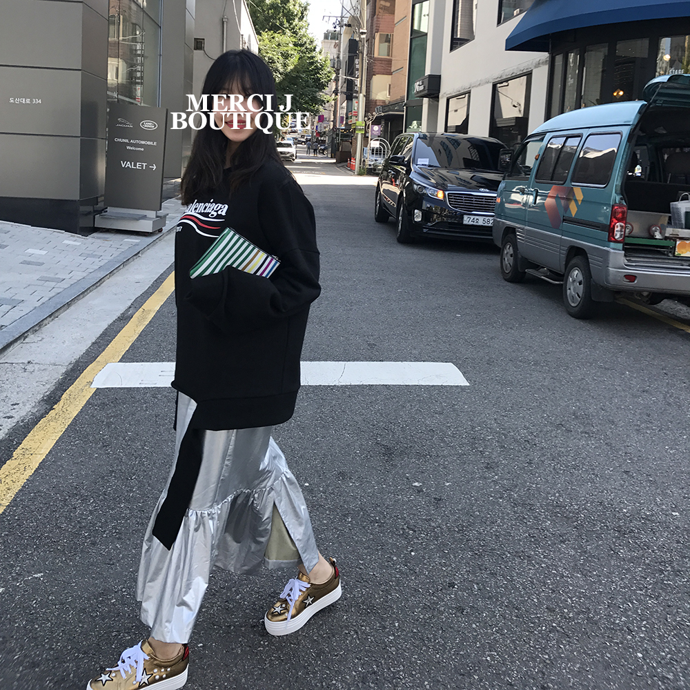 Long sleeve skirt with half-bending 30-piece women