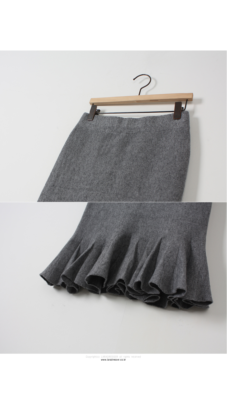 Pleated Bending Knit Skirt - Flare Long Gol Mermai
