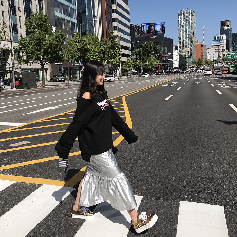 Long sleeve skirt with half-bending 30-piece women
