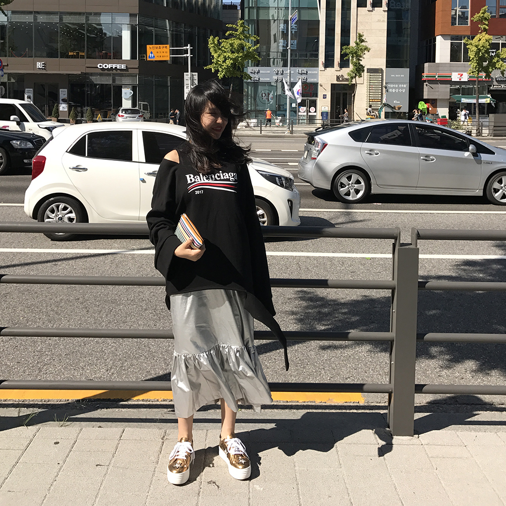 Long sleeve skirt with half-bending 30-piece women