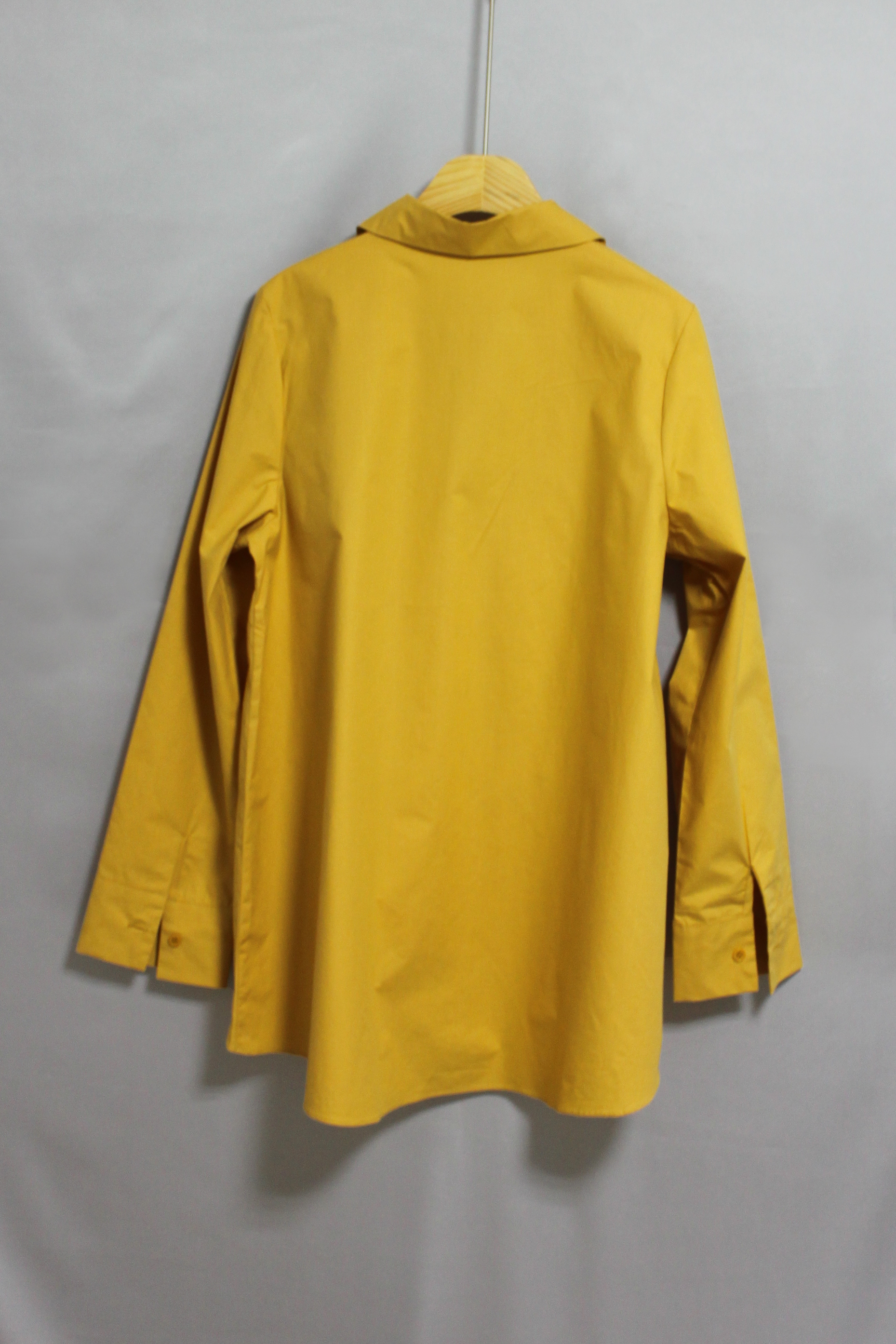 Between green twist shirt loose vivid year-end mee