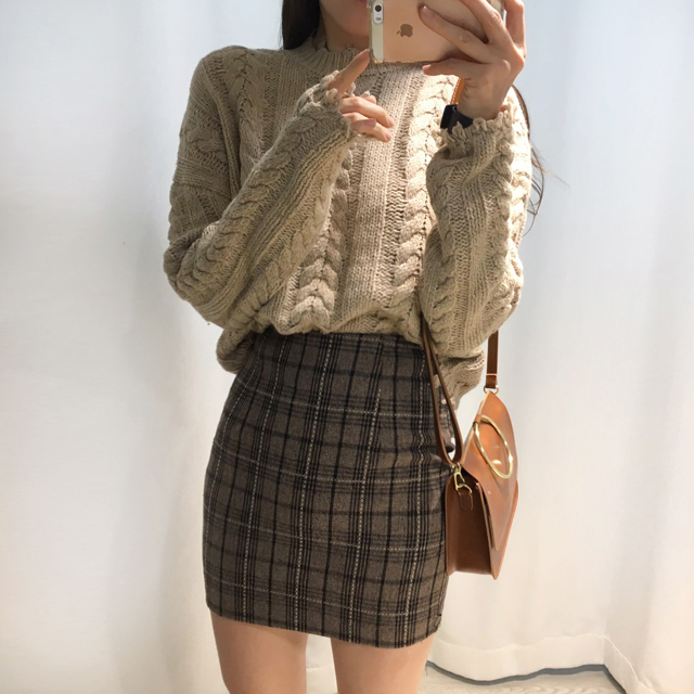 Woolen Check Mini-Skirt Classic Look Wedding Fashi