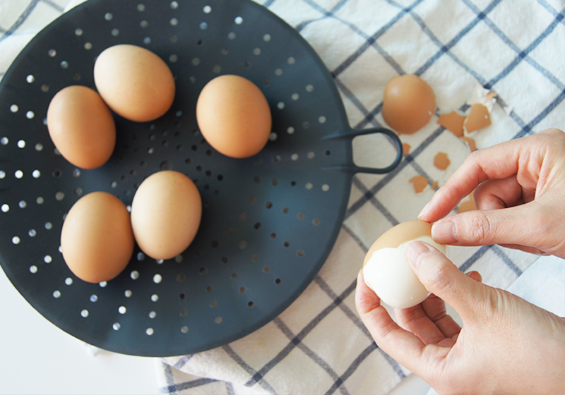 Soft silicone steamer design with a ribbon Ji Mala