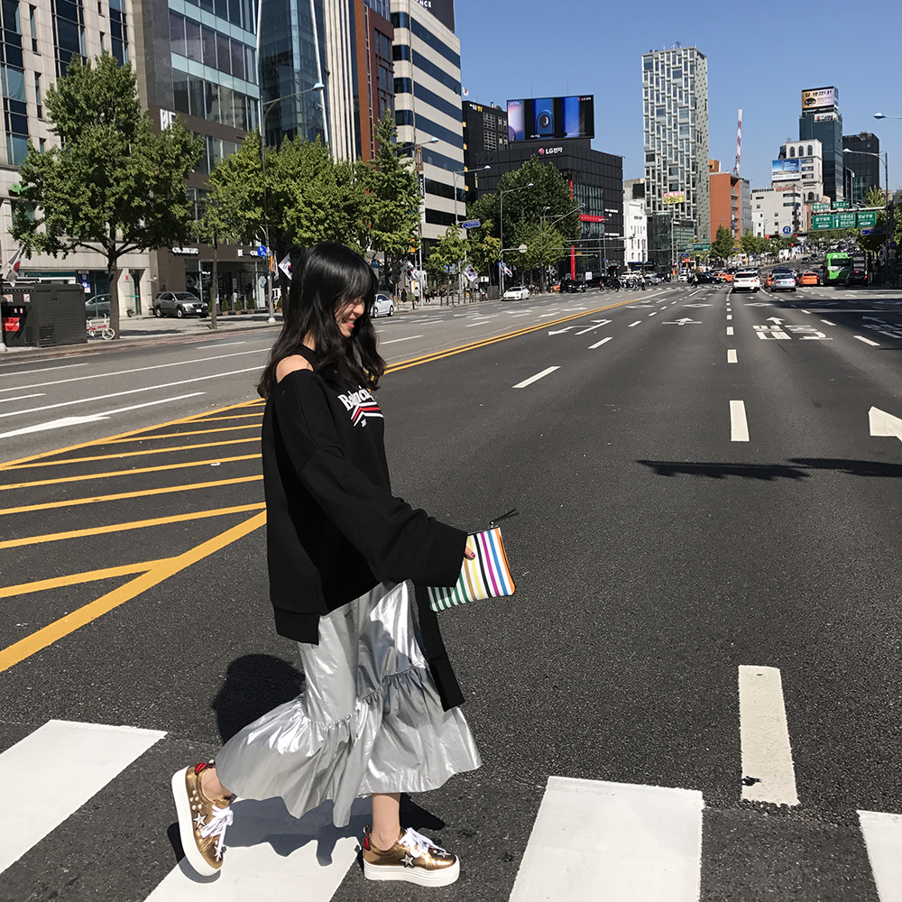 Long sleeve skirt with half-bending 30-piece women