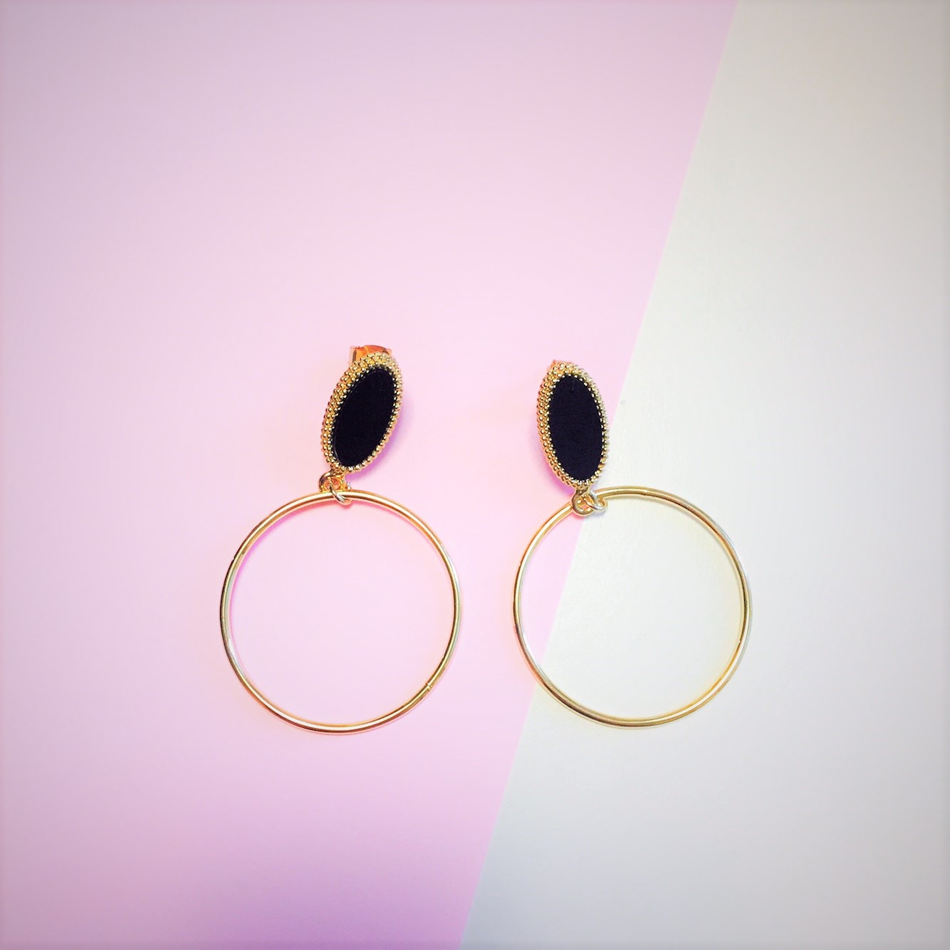 Black &amp White Round Ring Earrings 2color Beauti