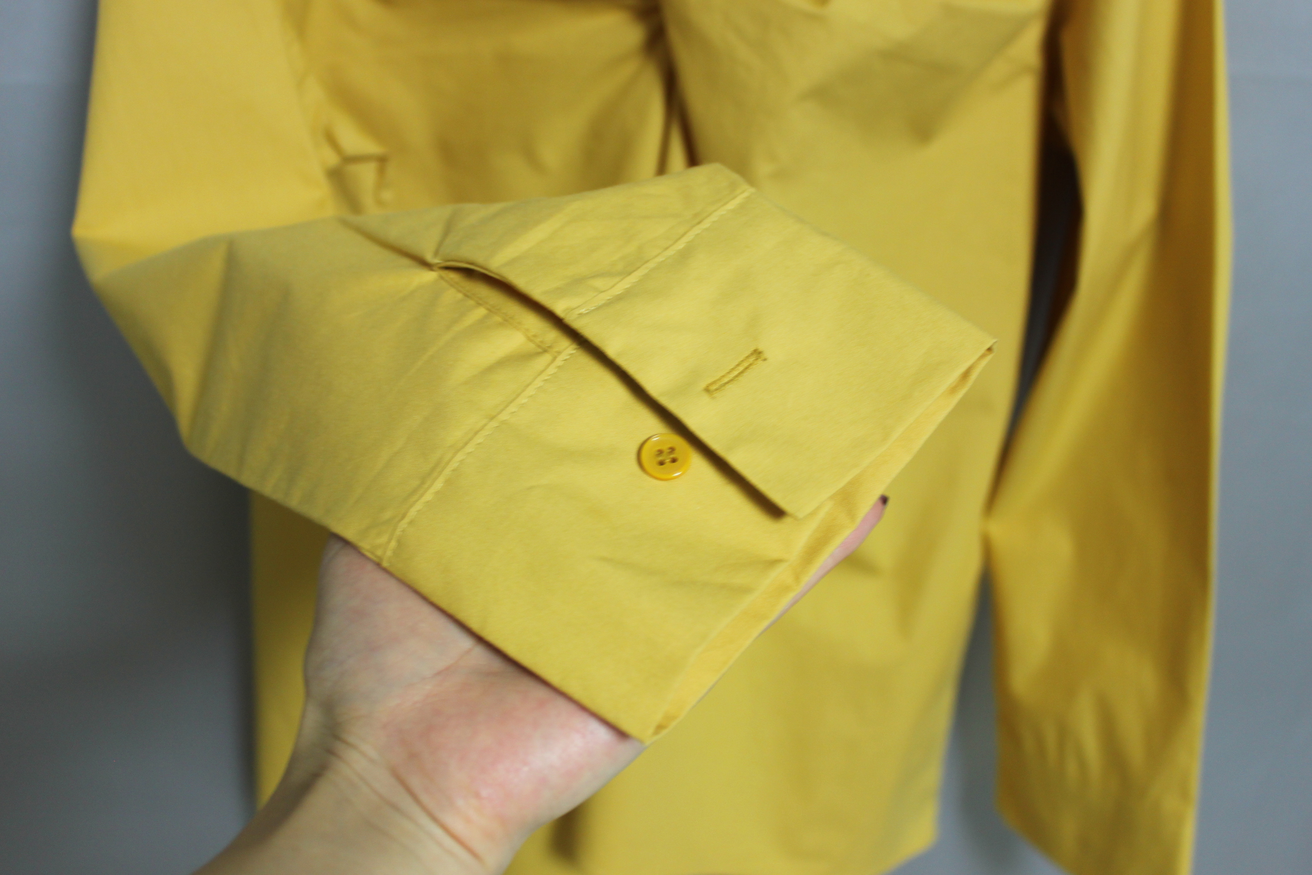 Between green twist shirt loose vivid year-end mee