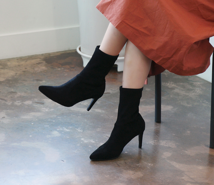 RN-7177 Color Suede Ankle Boots Slim, luxurious lo