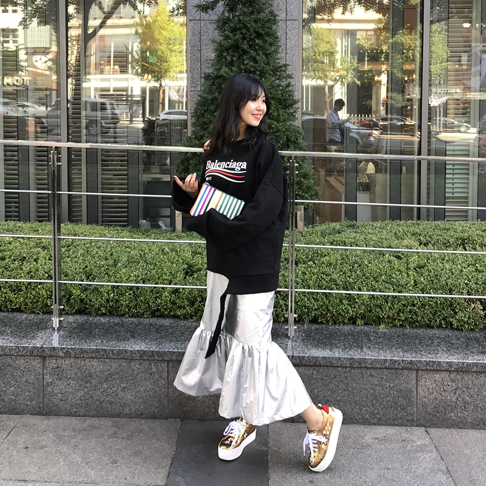 Long sleeve skirt with half-bending 30-piece women