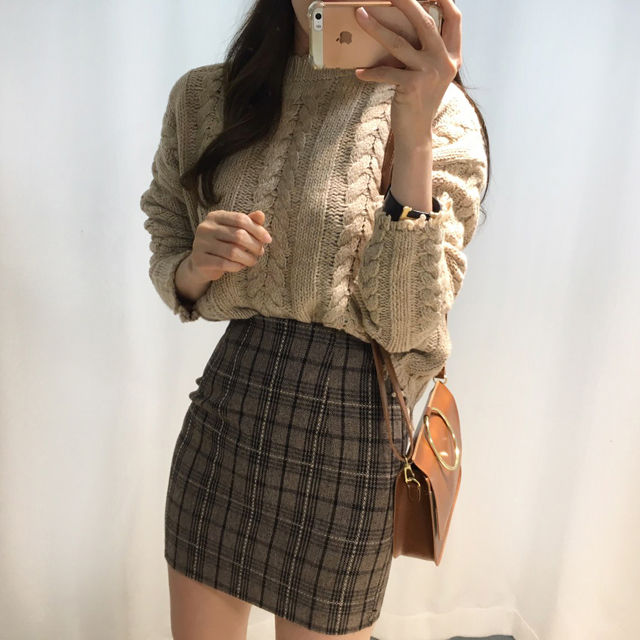 Woolen Check Mini-Skirt Classic Look Wedding Fashi