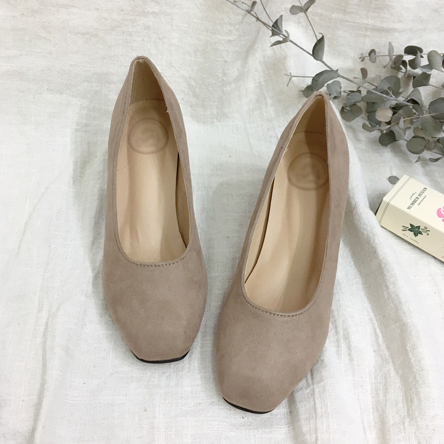 Black Heart Mud ★ Suede Middle Hill Suemu Pumps Ch