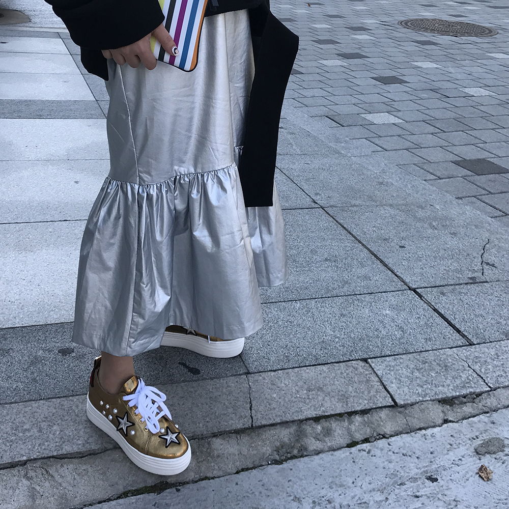 Long sleeve skirt with half-bending 30-piece women