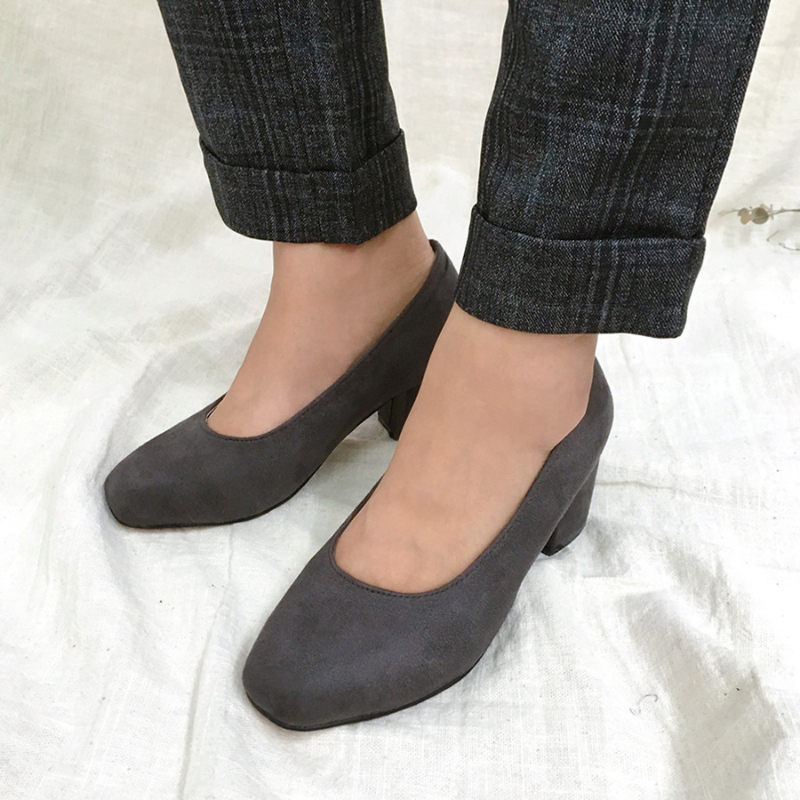 Black Heart Mud ★ Suede Middle Hill Suemu Pumps Ch