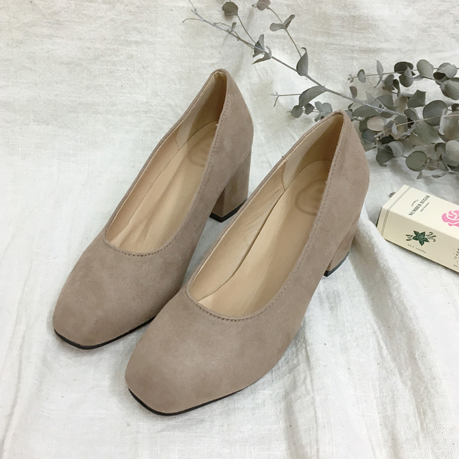 Black Heart Mud ★ Suede Middle Hill Suemu Pumps Ch