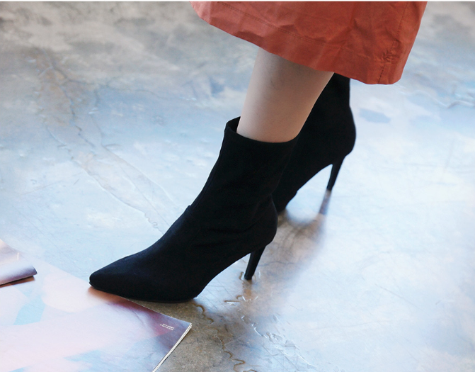 RN-7177 Color Suede Ankle Boots Slim, luxurious lo