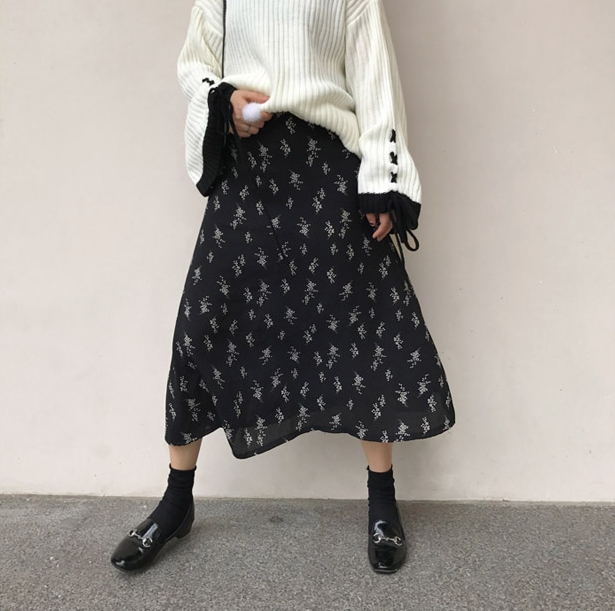 Barniti flower shoe same day long black skirt flow