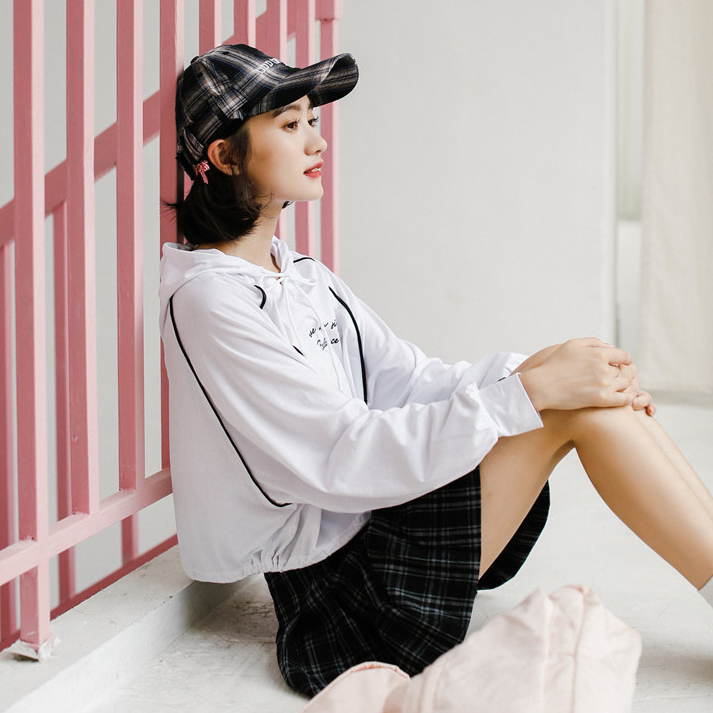 Check pattern A line mini skirt collar skirt patte