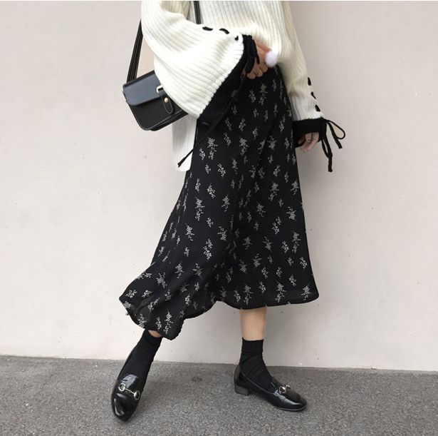 Barniti flower shoe same day long black skirt flow