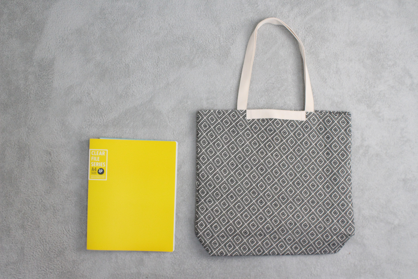 Embroidered pattern Eco-back Unique bag that stand