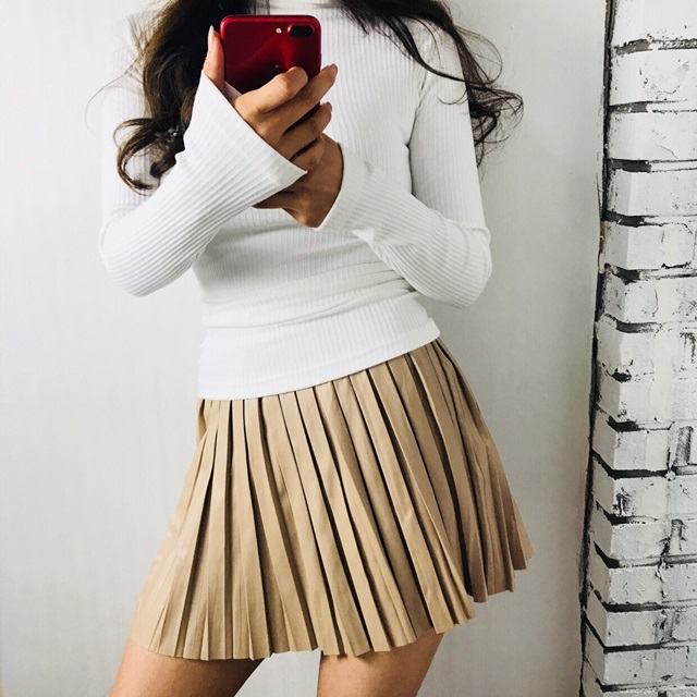 Leather leather pleated mini skirt 2color Ittem wo
