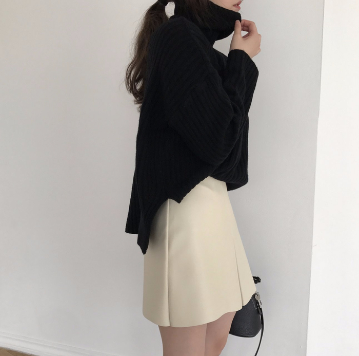 Incision a-line leather miniskirt Autumn leather p