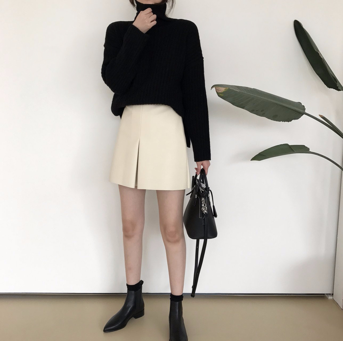 Incision a-line leather miniskirt Autumn leather p
