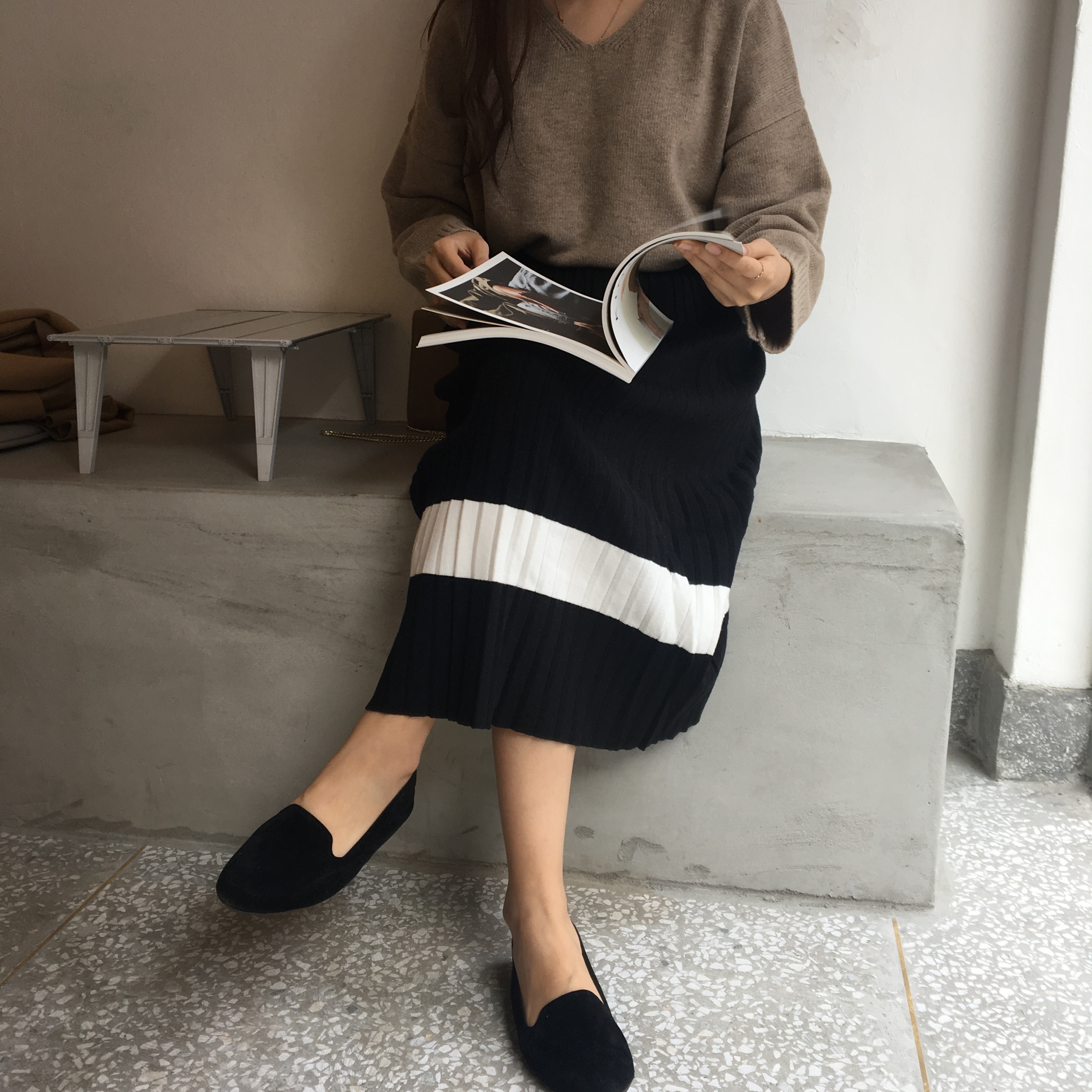 One-line Pleats Knit Long Skirt Women Fall Winter 