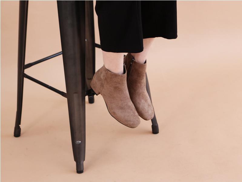 RJ-8323 Zipper Suede Ankle Boots Luxury Pattern Dr