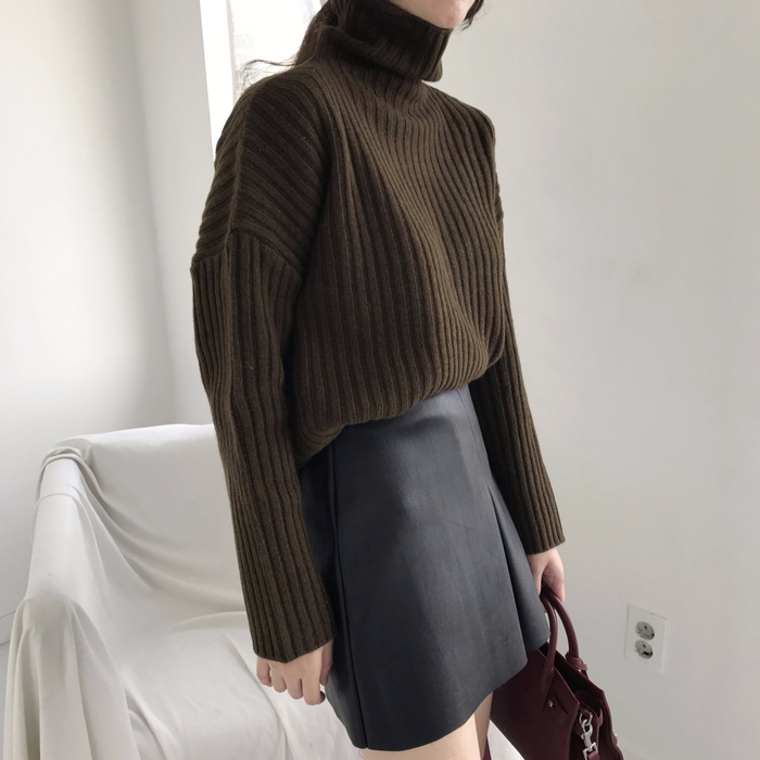 Incision a-line leather miniskirt Autumn leather p