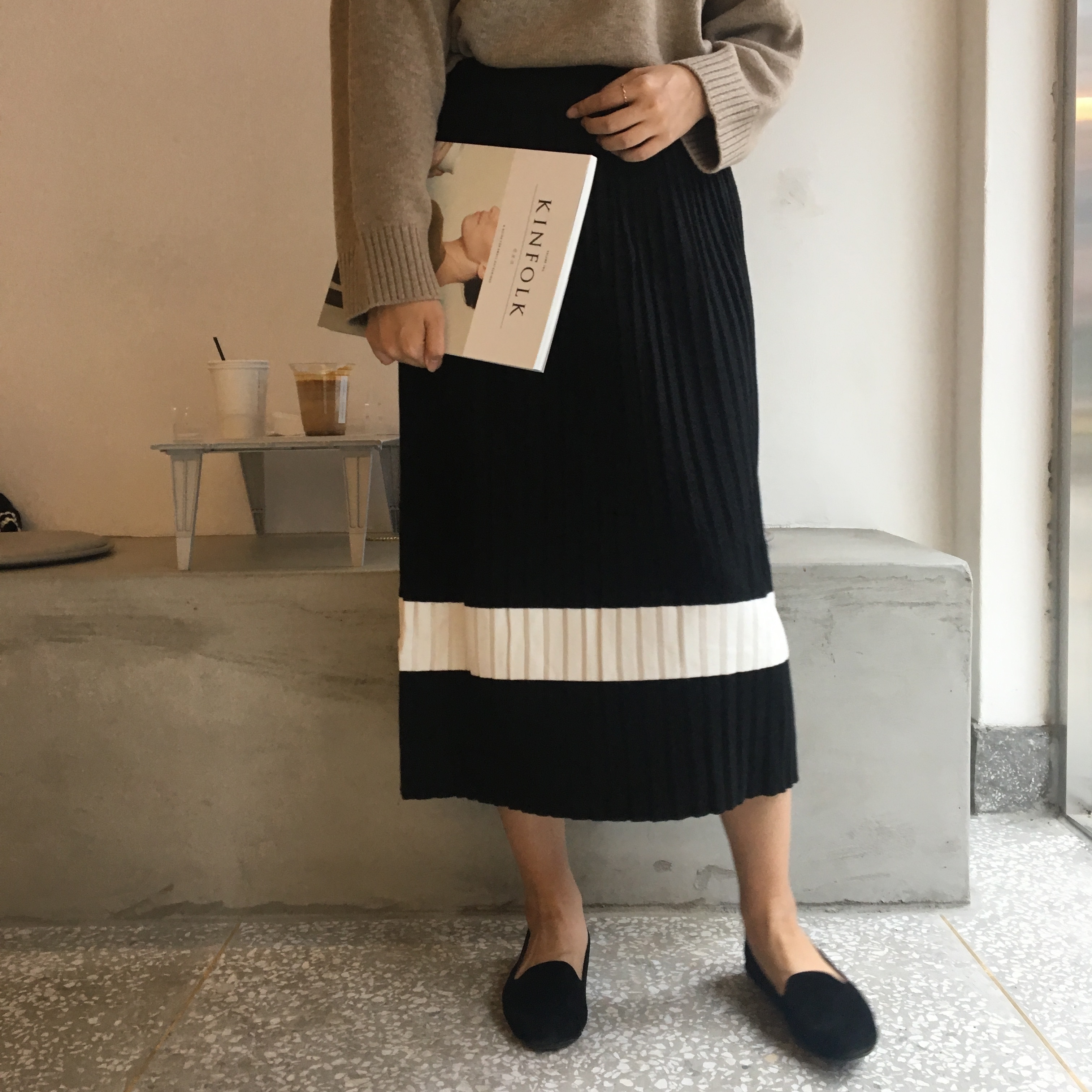 One-line Pleats Knit Long Skirt Women Fall Winter 