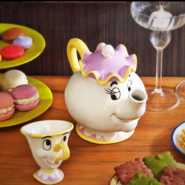 Mrs. Potter and the Miss Teapot Pottery &amp Chip 