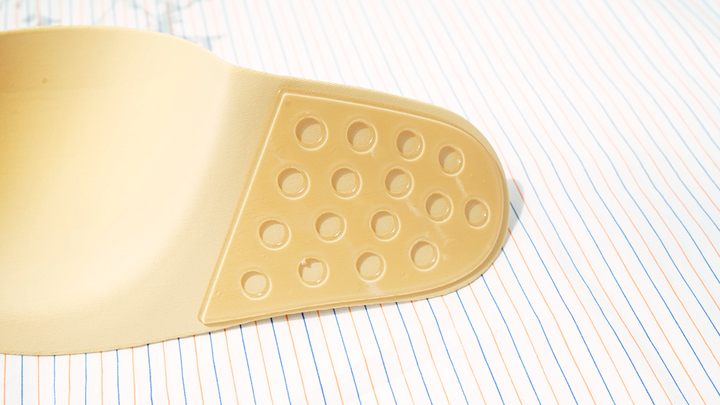 Strapless strap wingless wing bridal dress underwe