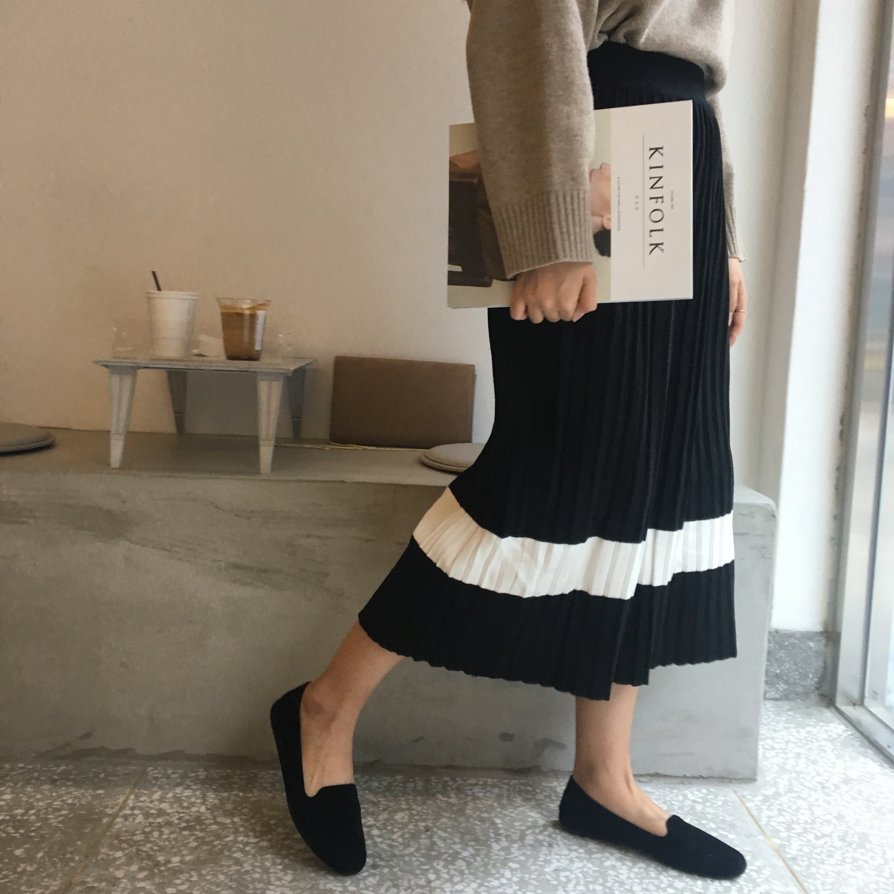 One-line Pleats Knit Long Skirt Women Fall Winter 