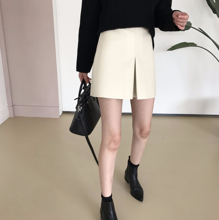 Incision a-line leather miniskirt Autumn leather p