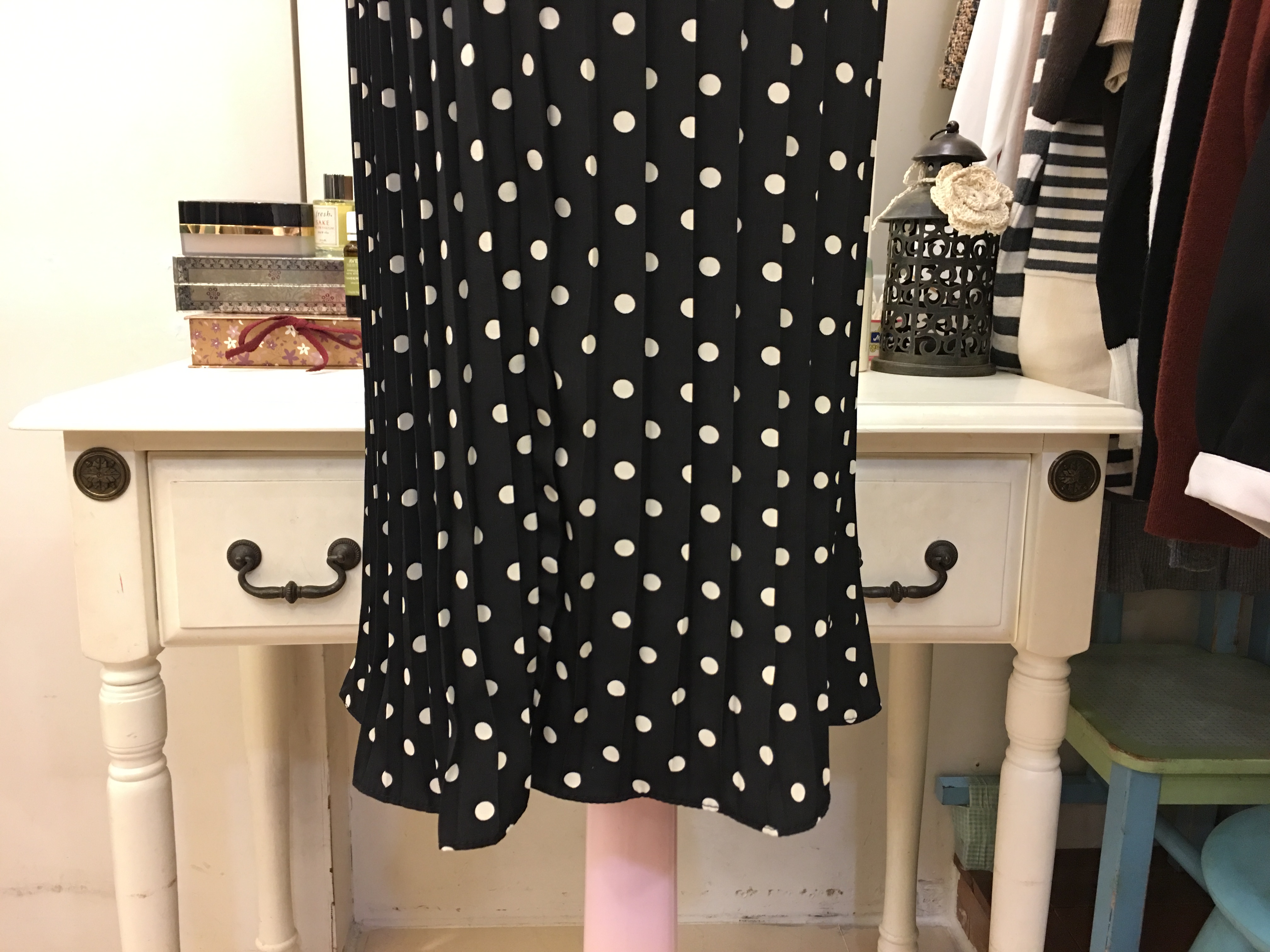 Dot Tong Band Machine Wrinkled Slim Long Skirt