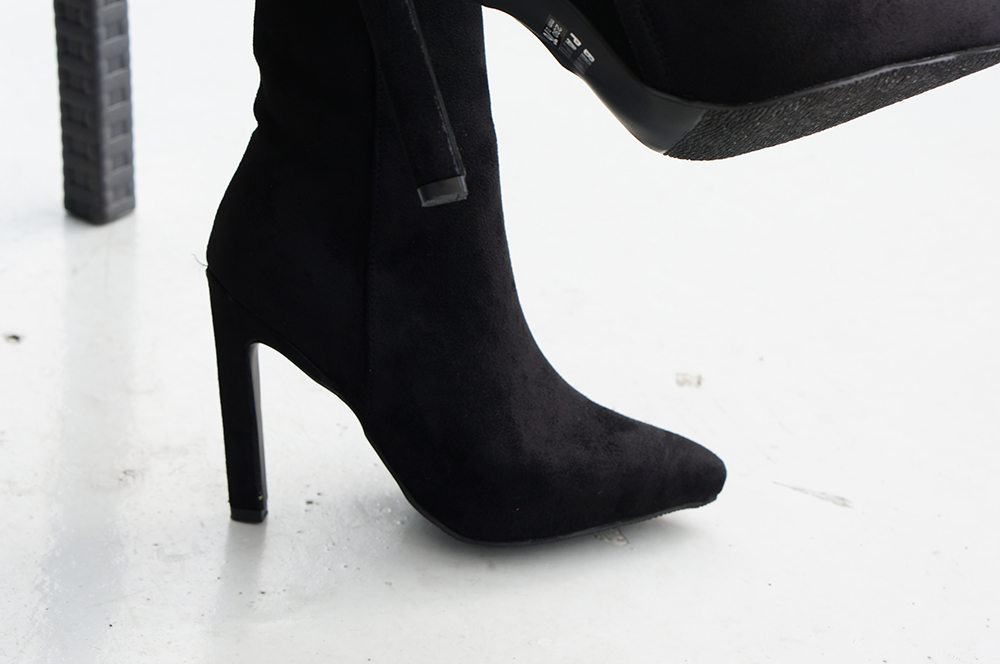 Ankle long stiletto gargoyles Angle boots suede, m