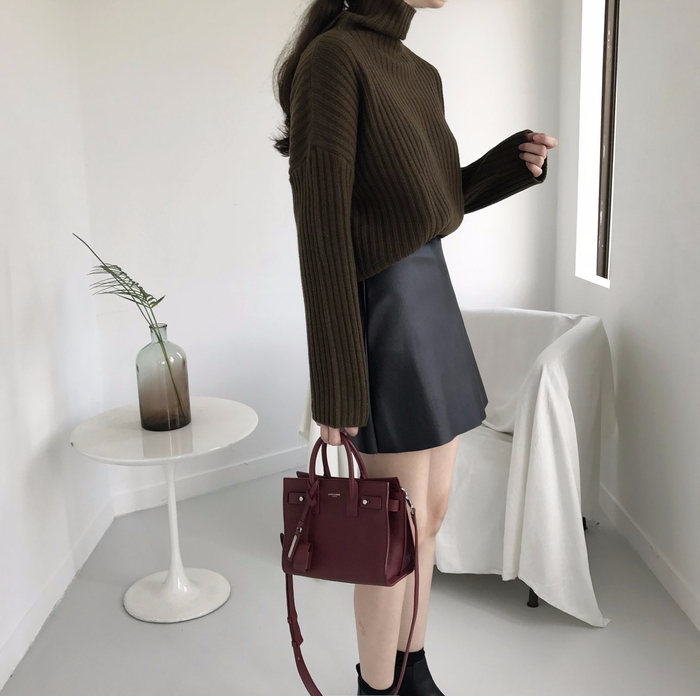 Incision a-line leather miniskirt Autumn leather p