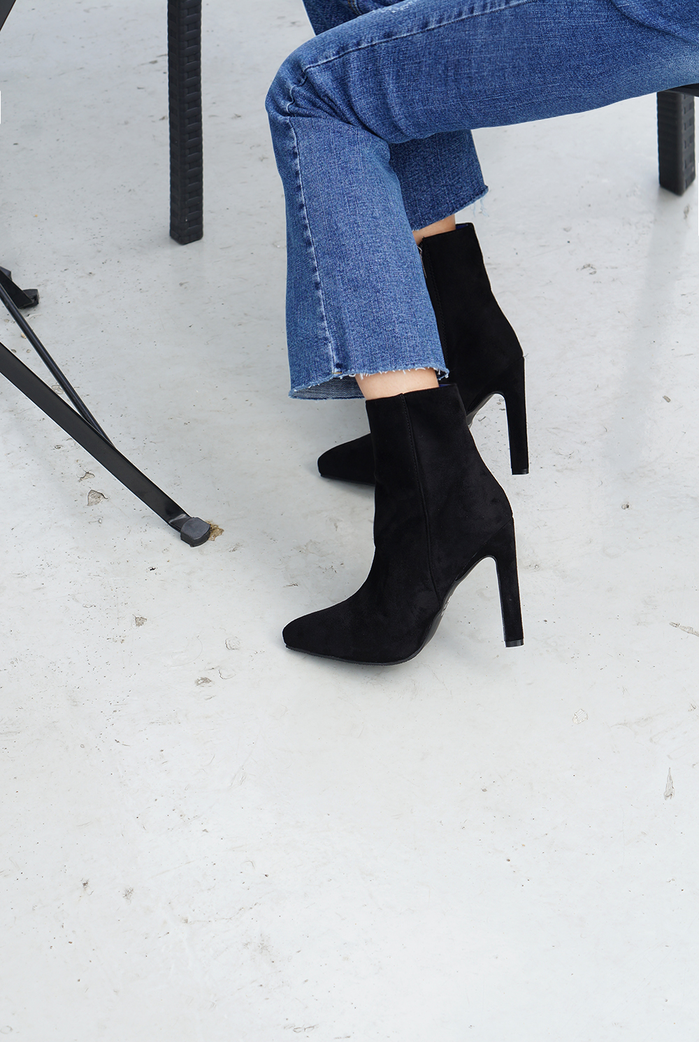 Ankle long stiletto gargoyles Angle boots suede, m