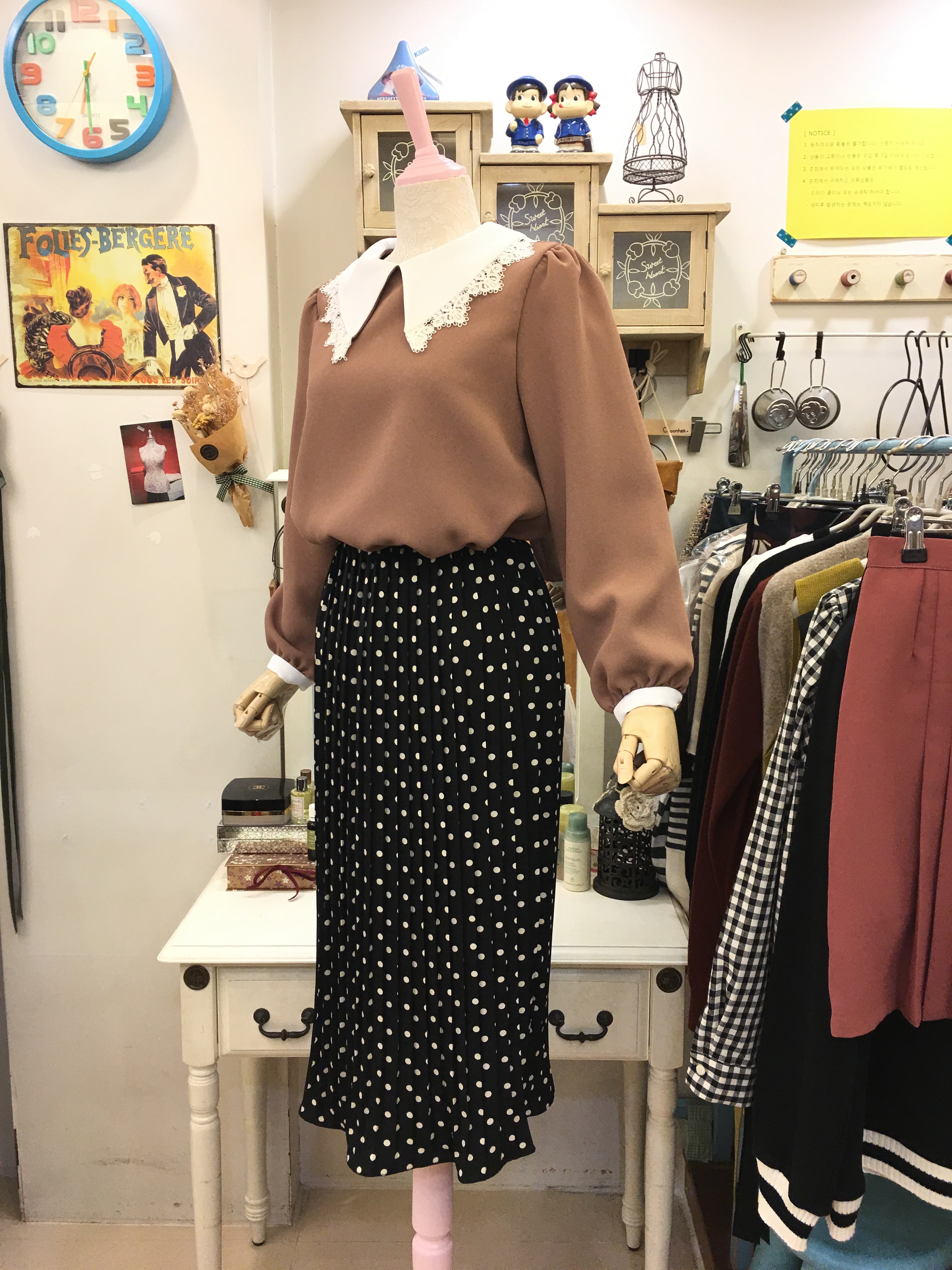 Dot Tong Band Machine Wrinkled Slim Long Skirt